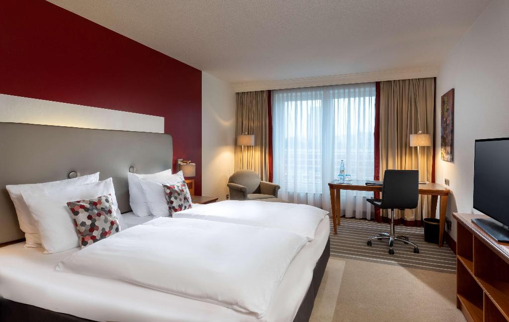 hotel-thumb