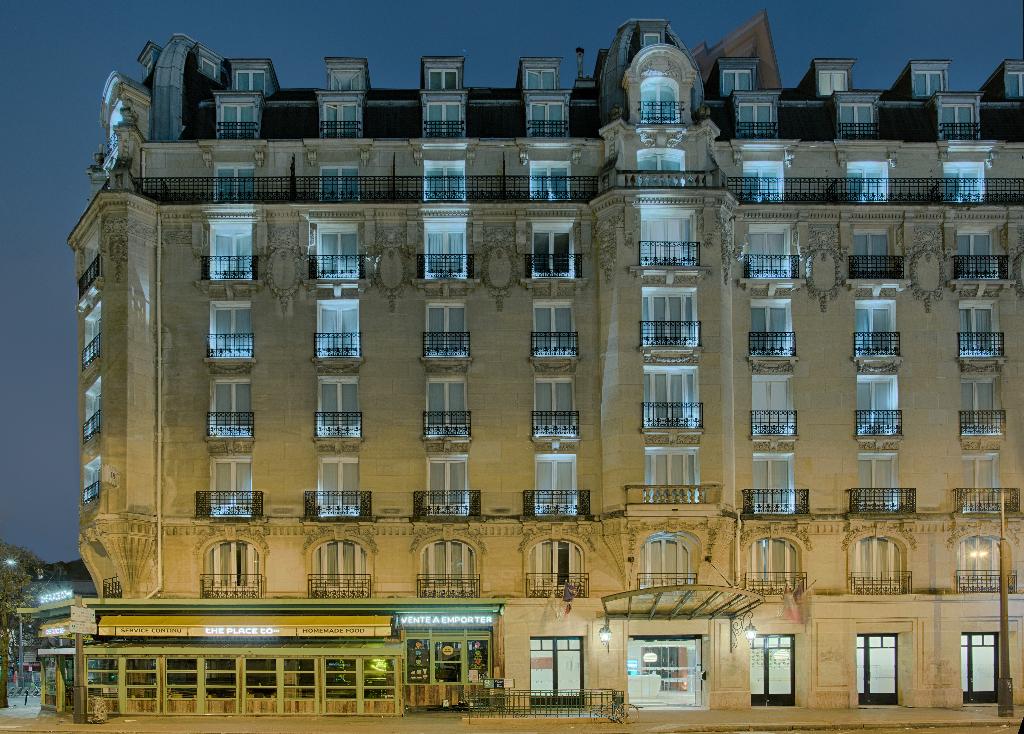Hotel NH Paris Gare De L'Est, Frankreich, Paris. Großes 4