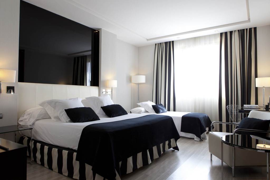 Hotel SANTOS MAYDRIT - MADRID, Spanien, Madrid. Großes 2