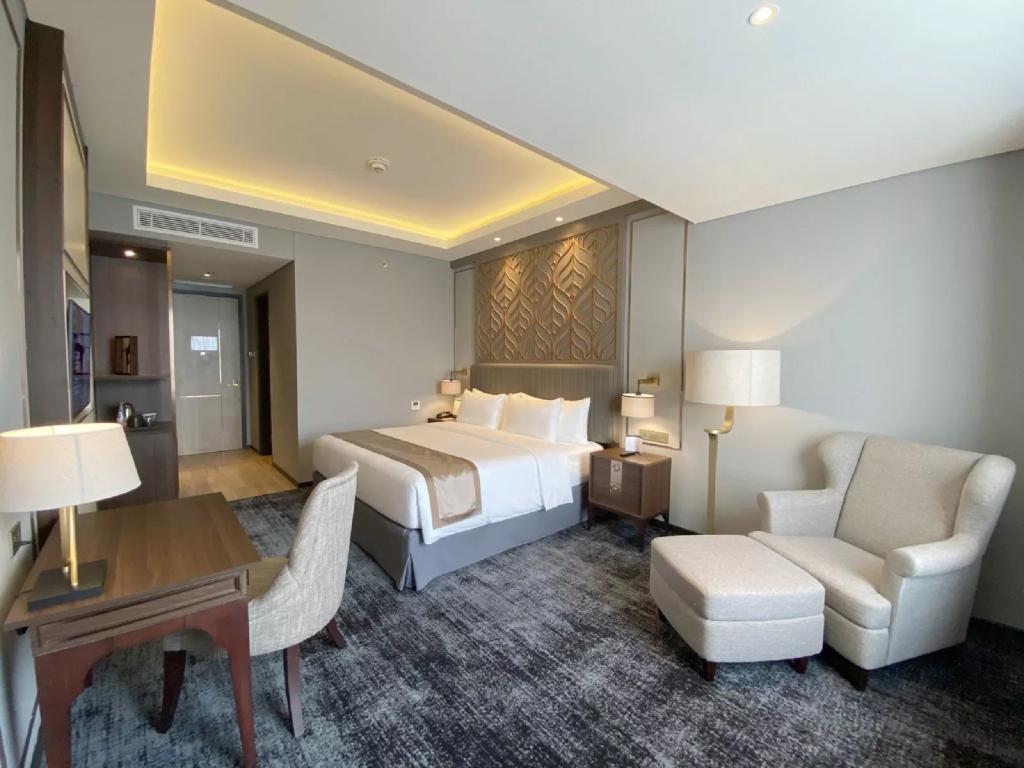 Sutasoma Hotel
