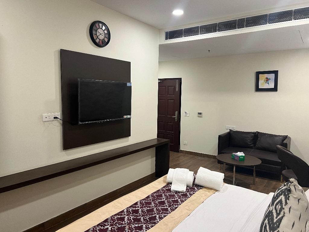Hibiscus Select Hotel