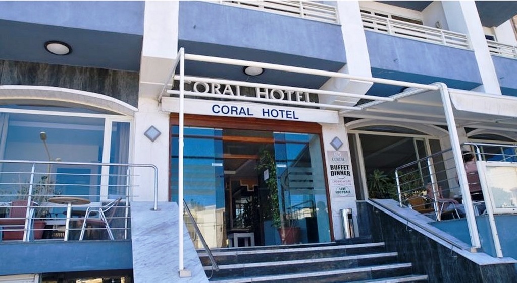 listing card gallery