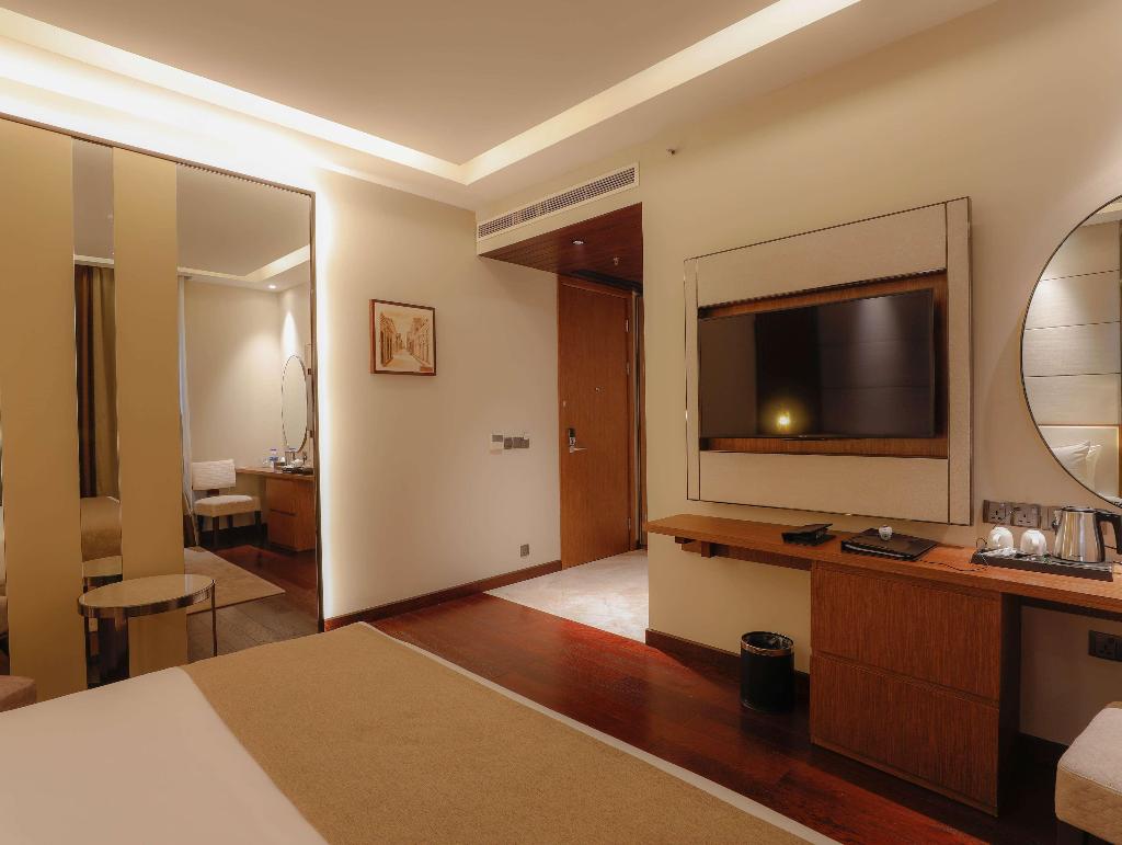 Best Western PLUS Runway - Luxury Collection Hotel