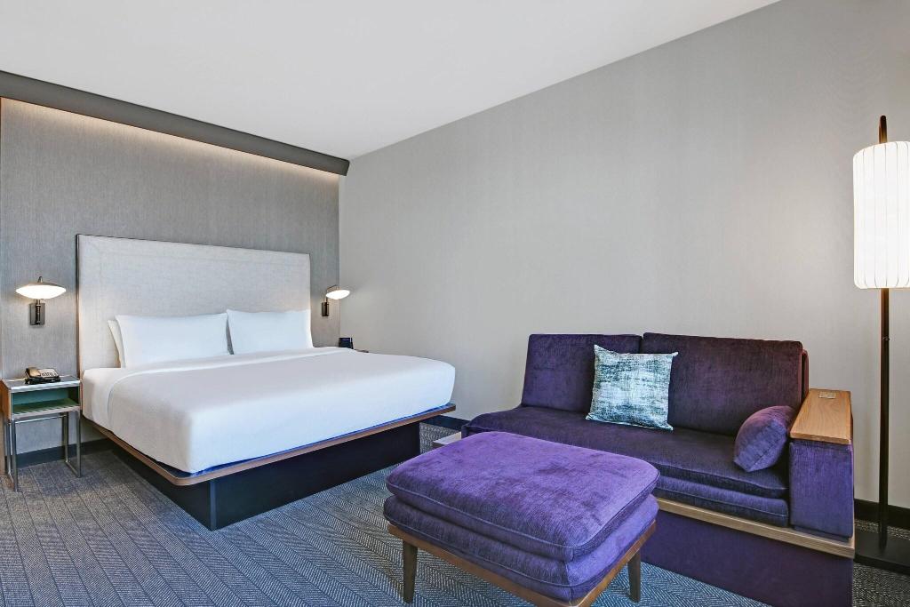 Courtyard By Marriott Manhattan Aggieville