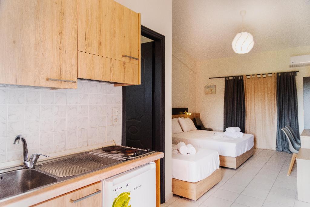 Riposo Studios & Apartments