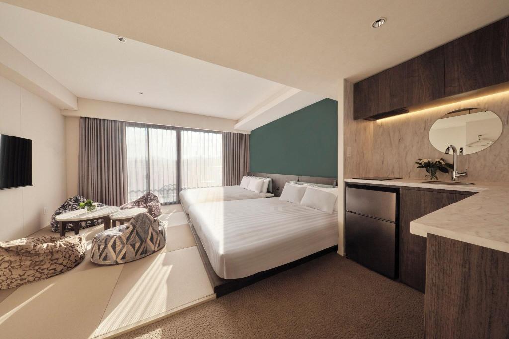 Fav Hotel Hidatakayama East