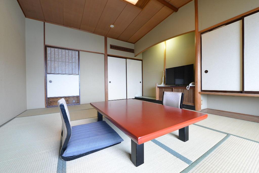 Ooedo Onsen Monogatari Hotel Suiyotei