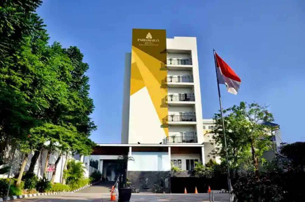 Padjadjaran Hotel Powered By Archipelago