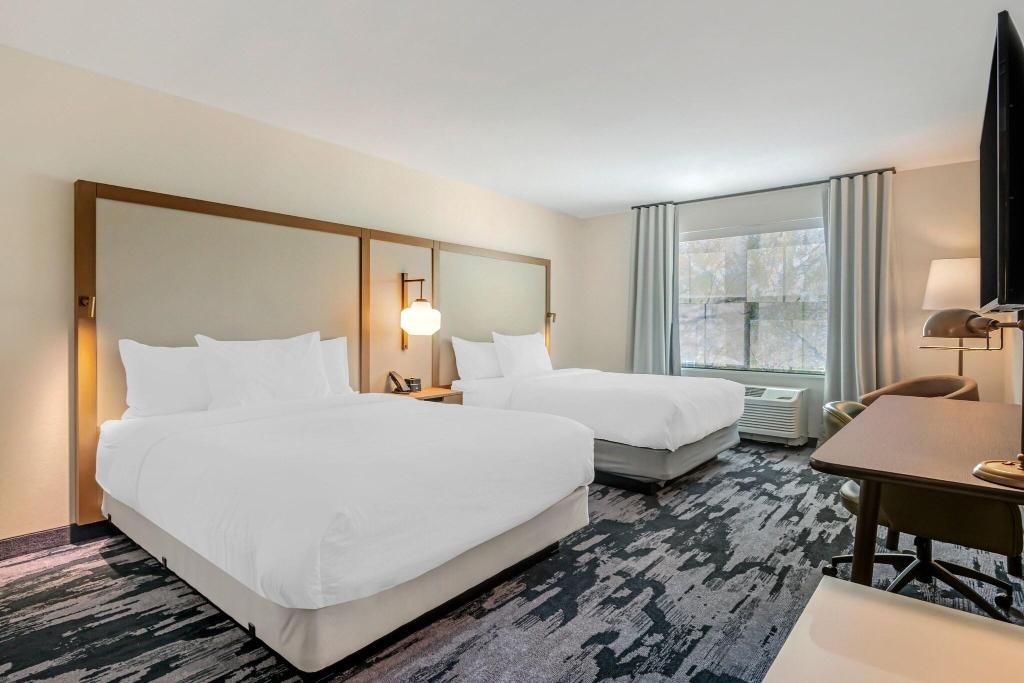 Fairfield Inn Suites By Marriott North Conway