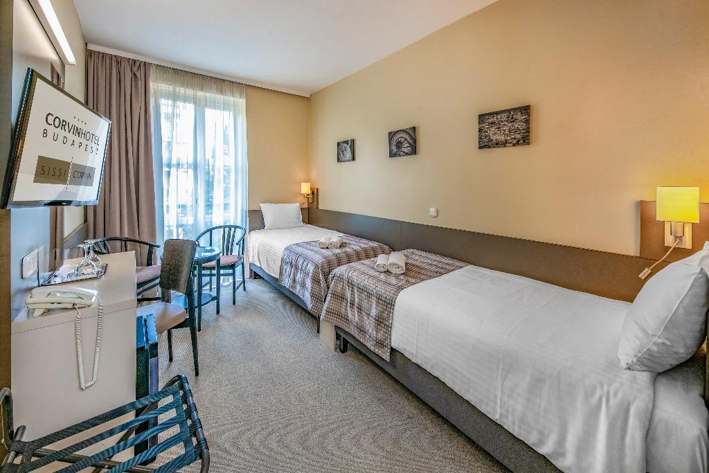 Hotel Corvin Hotel Budapest - Corvin wing, Ungarn, Budapest. Großes 25