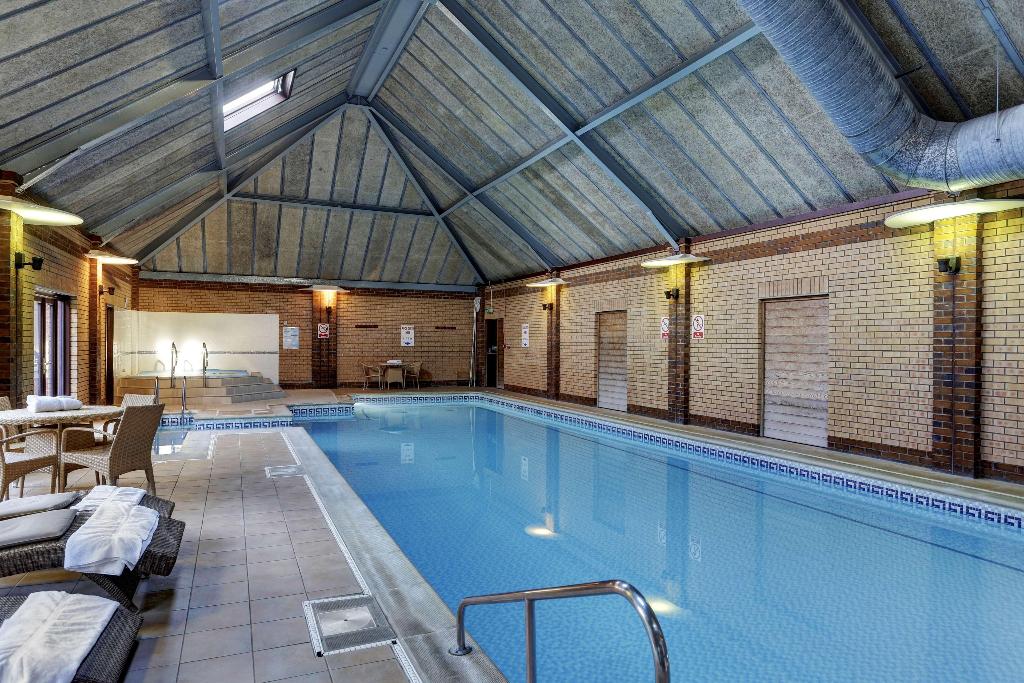 Kings Lynn Knights Hill Hotel & Spa BW Signature - Sports and Entertainment