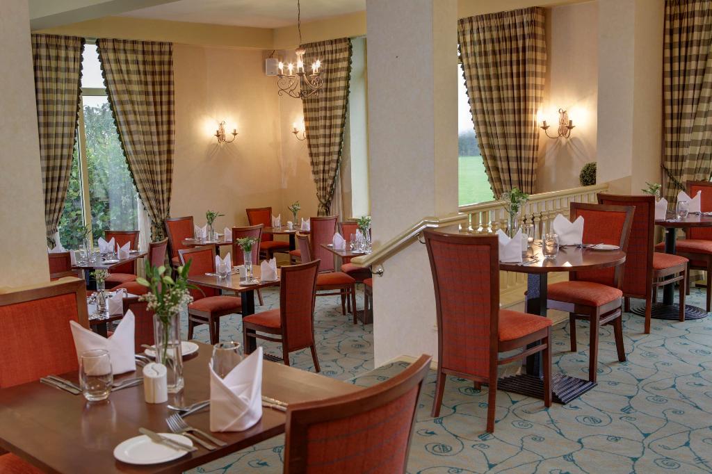 Kings Lynn Knights Hill Hotel & Spa BW Signature - Restaurant