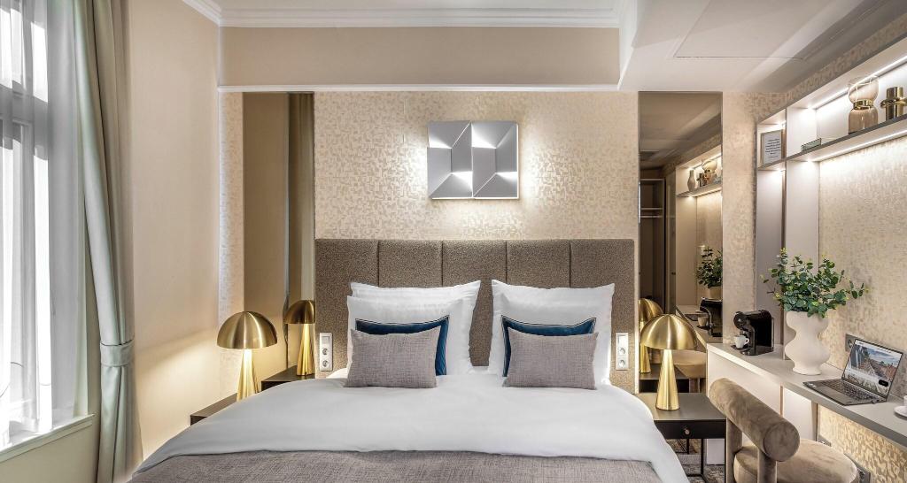 Hotel Maestro