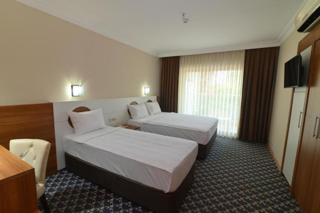 Omorfi Garden Resort