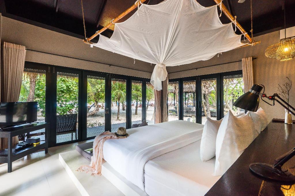 The Sevenseas Resort