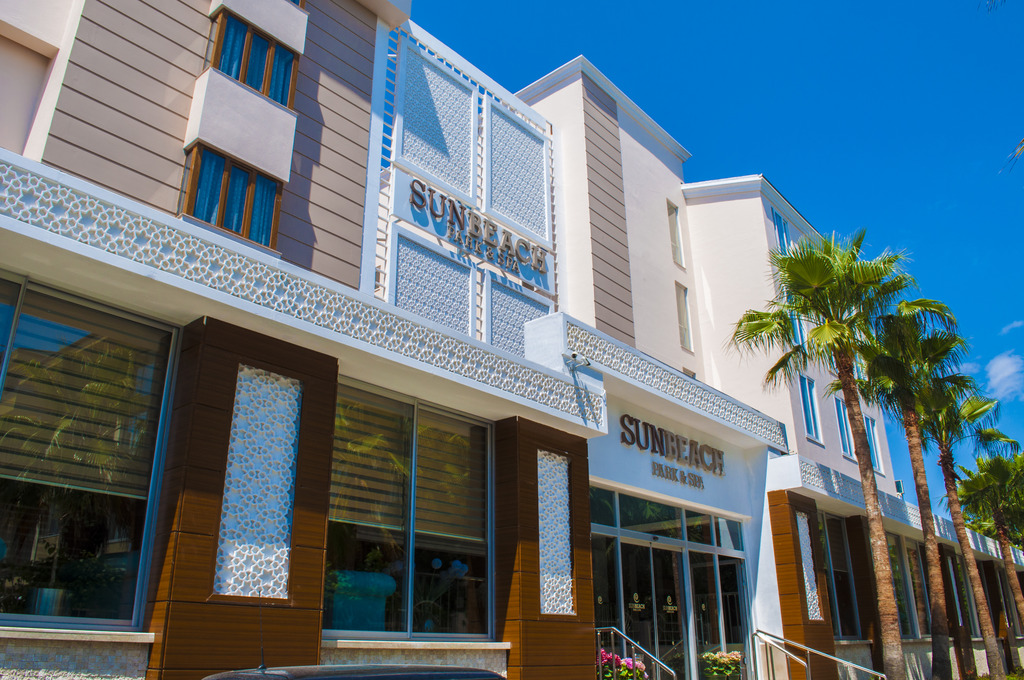 Sun Beach Park 4*