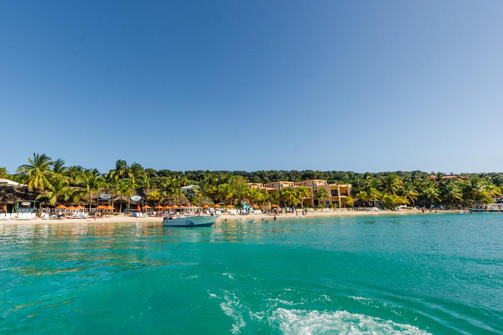 Paradise Beach Hotel