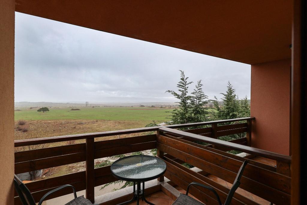 Green Wood Resort Apartments