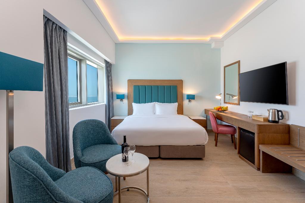 Sea Point Hotels LLC