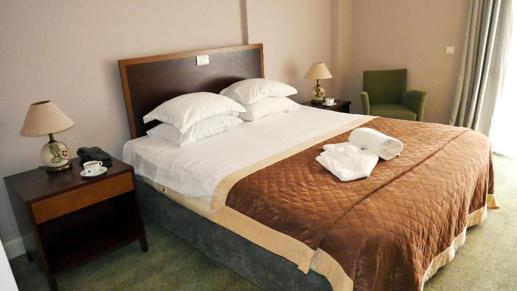 Talen Otel