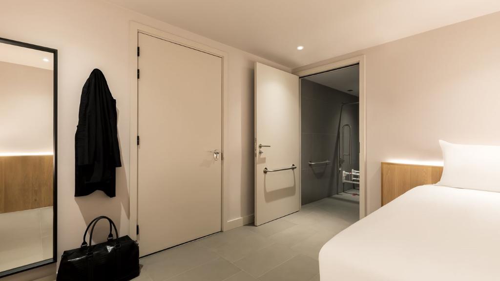 Hotel Zedwell Underground Hotel Tottenham Court Road, Großbritannien, London. Großes 1