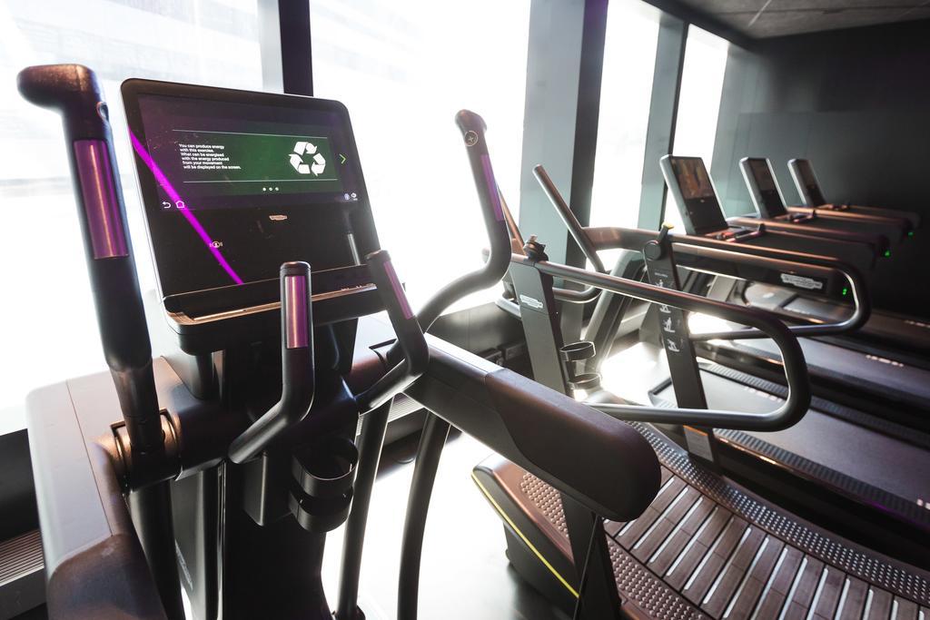 Hotel Clarion Hotel Sign, Schweden, Stockholm. Großes 2