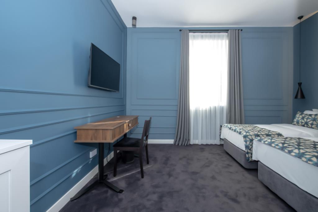 Hotel Twenties Tbilisi - Stay & Dine