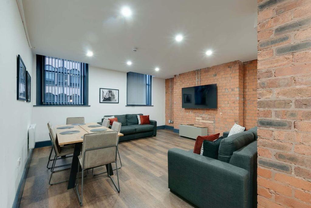 Harrisons Aparthotel