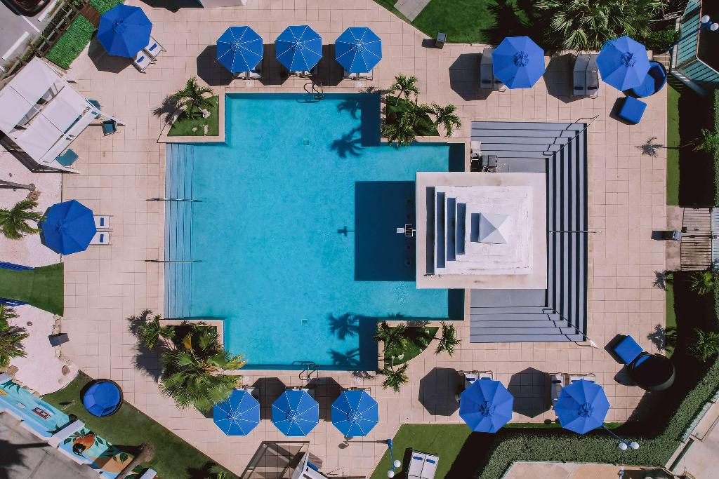 hotel-thumb