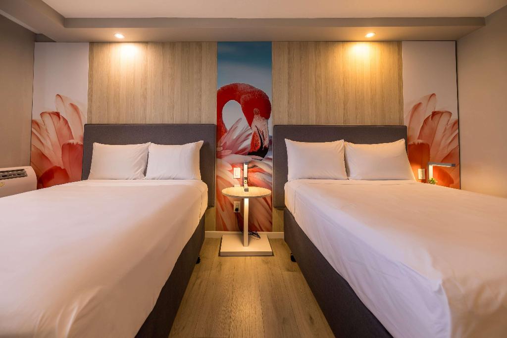 hotel-thumb