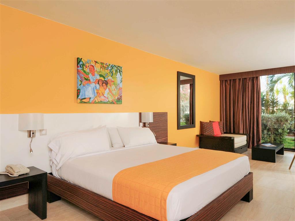 Hommage Hotel & Residences
