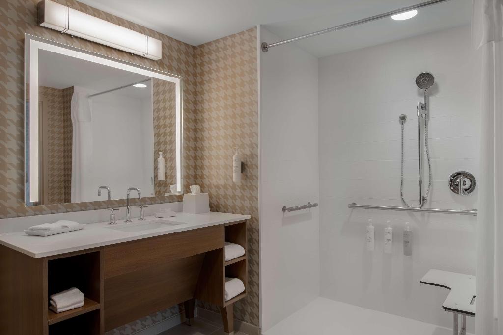 Home2 Suites By Hilton Jacksonville Downtown