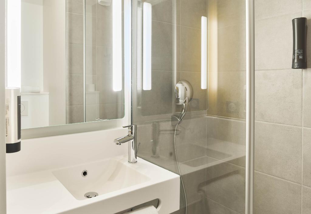 B&B HOTEL Versailles Rocquencourt