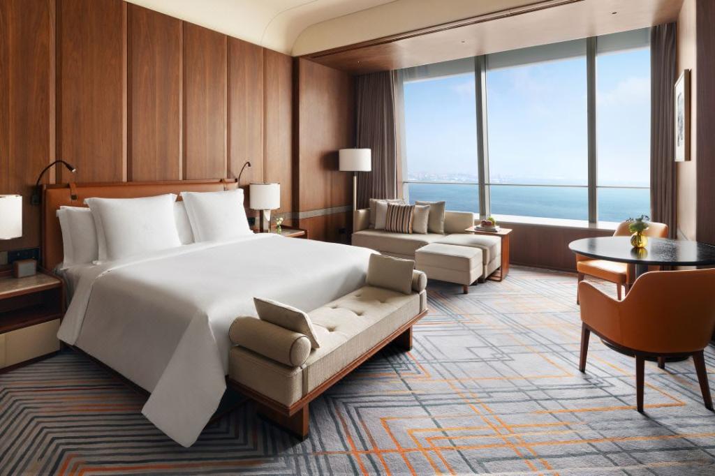 Four Seasons Hotel Dalian