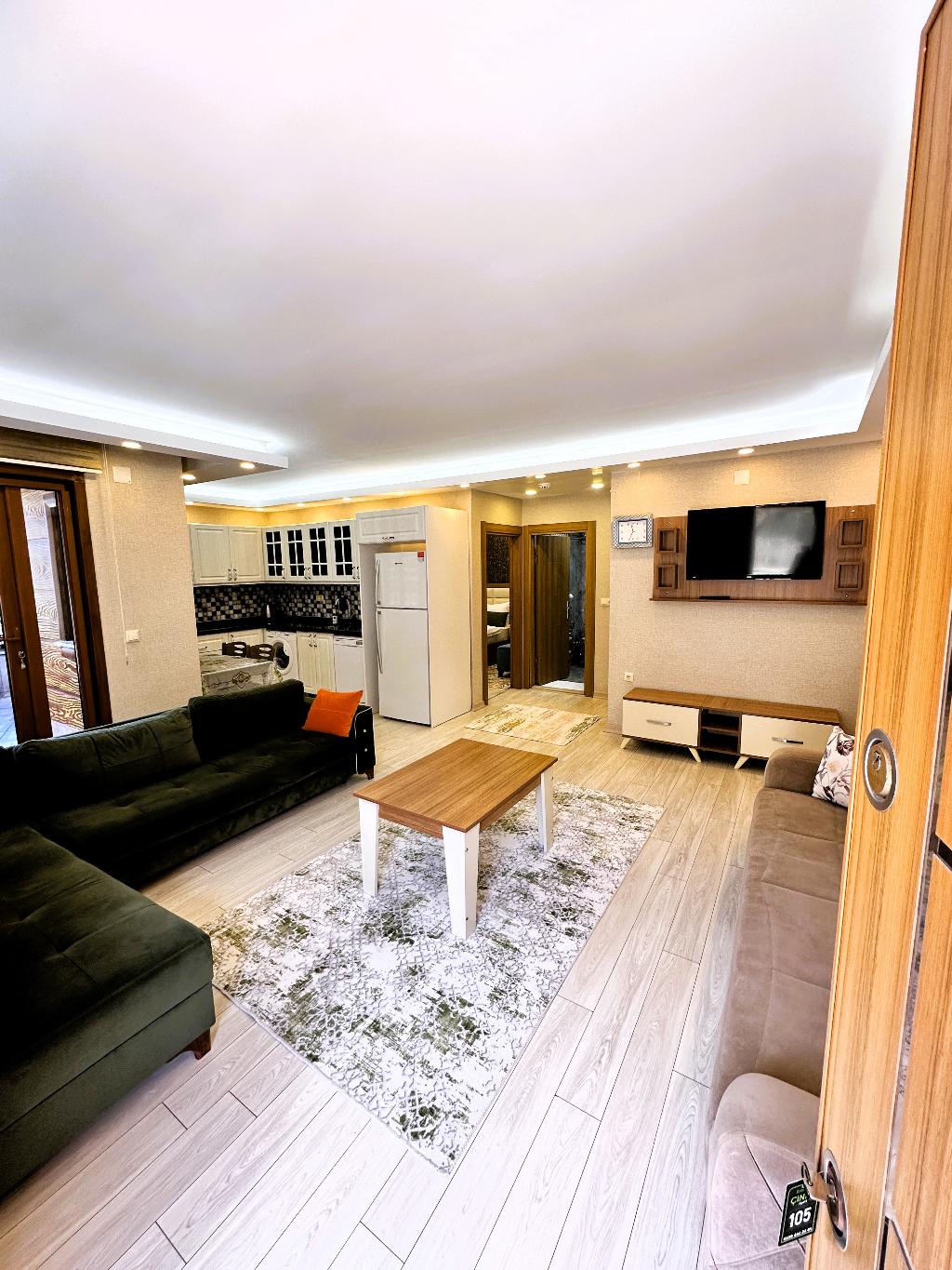 Green Cinar Apart