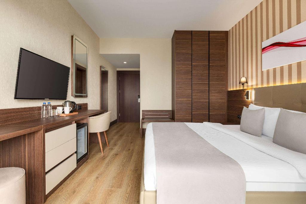 Ramada By Wyndham Cesme