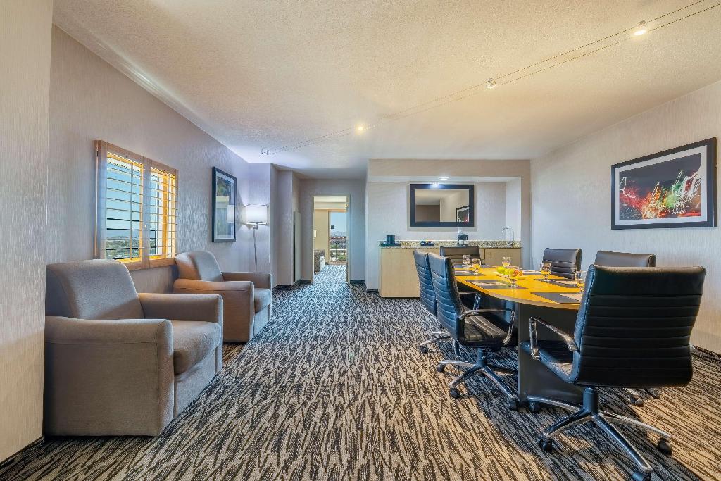 hotel-thumb