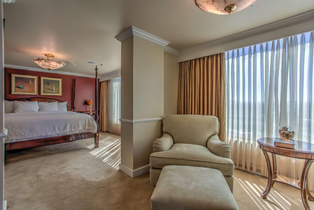 hotel-thumb