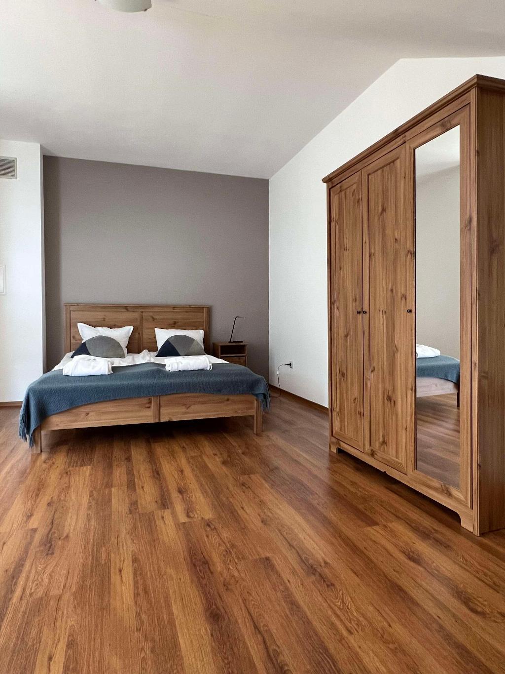 Local Stay
