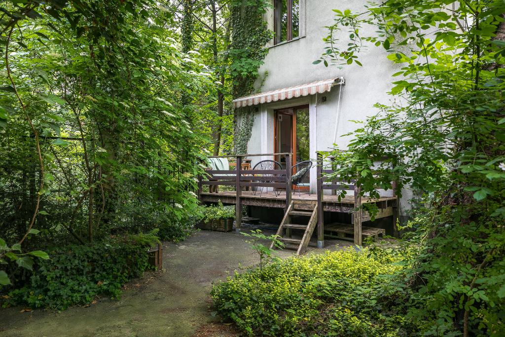 Garden House Apartments