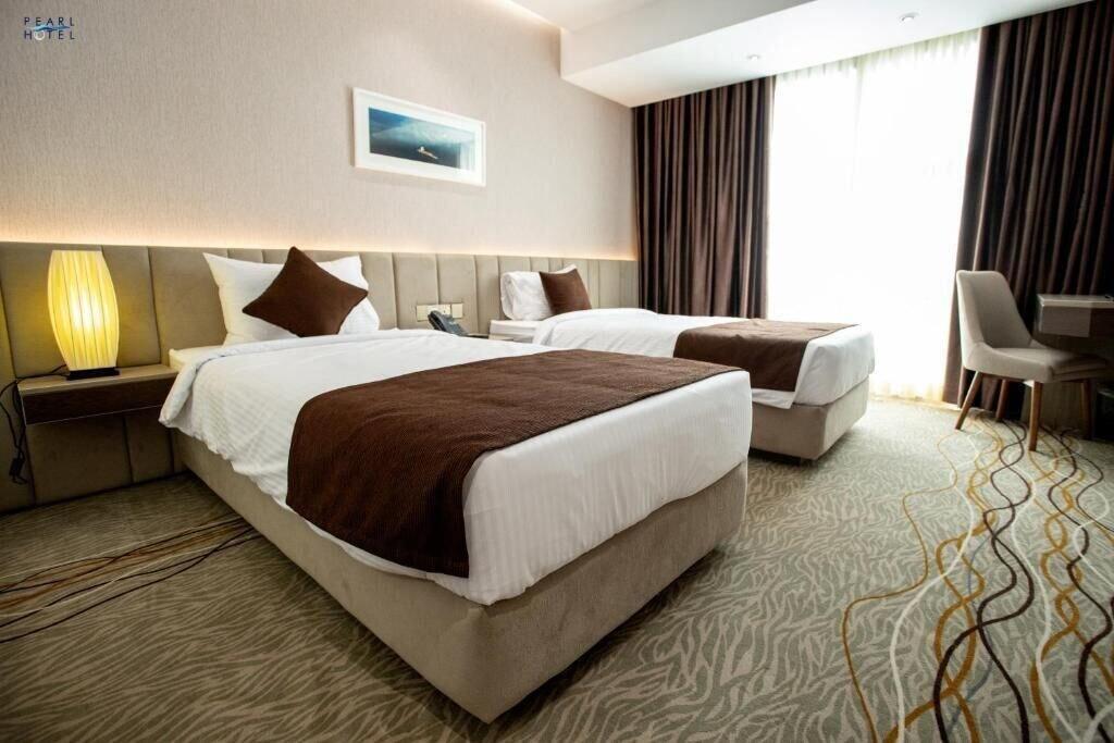 Pearl Hotel