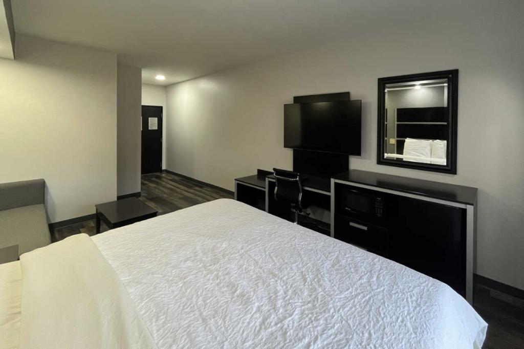 Sonesta Essential Savannah