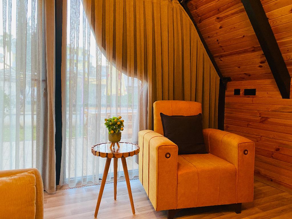 Garden Bungalow