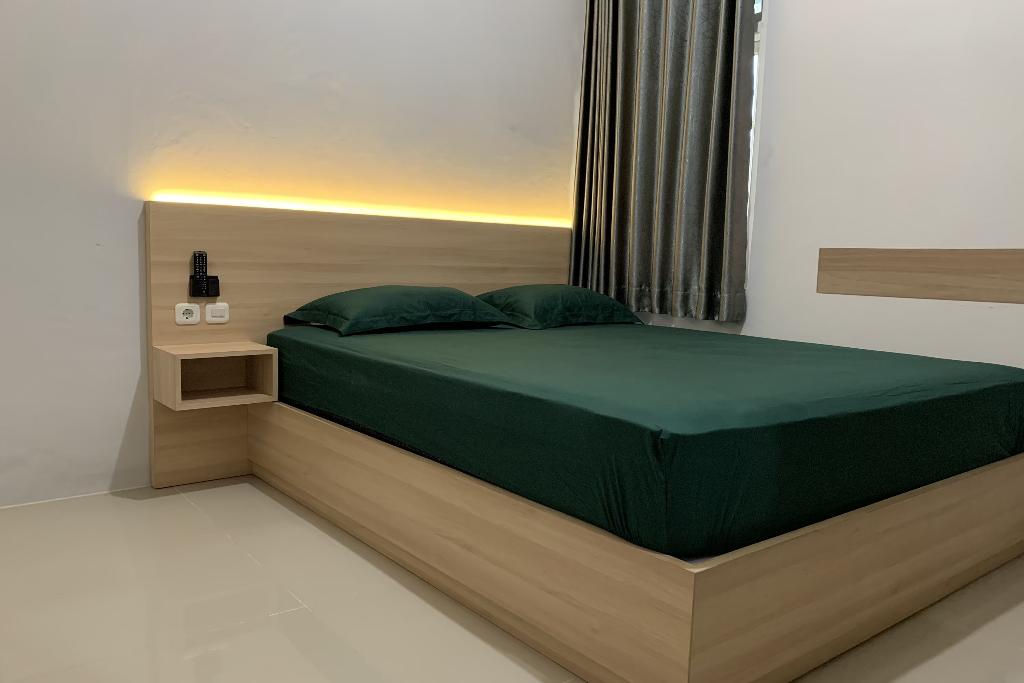 Hotel Merak Indah By Zuzu
