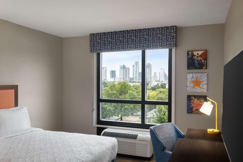 Hampton Inn Austin East Side