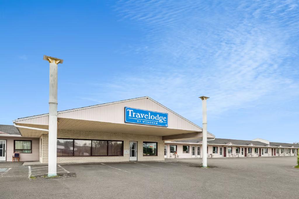 Travelodge by Wyndham Grand Falls