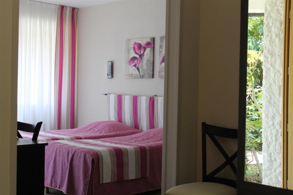 Logis Hotel La Croix Du Sud