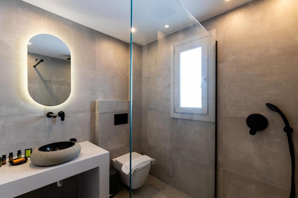 Serapias Suites