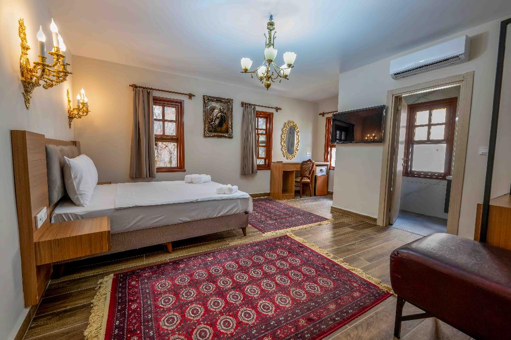 Lionas Hotel Kaleici