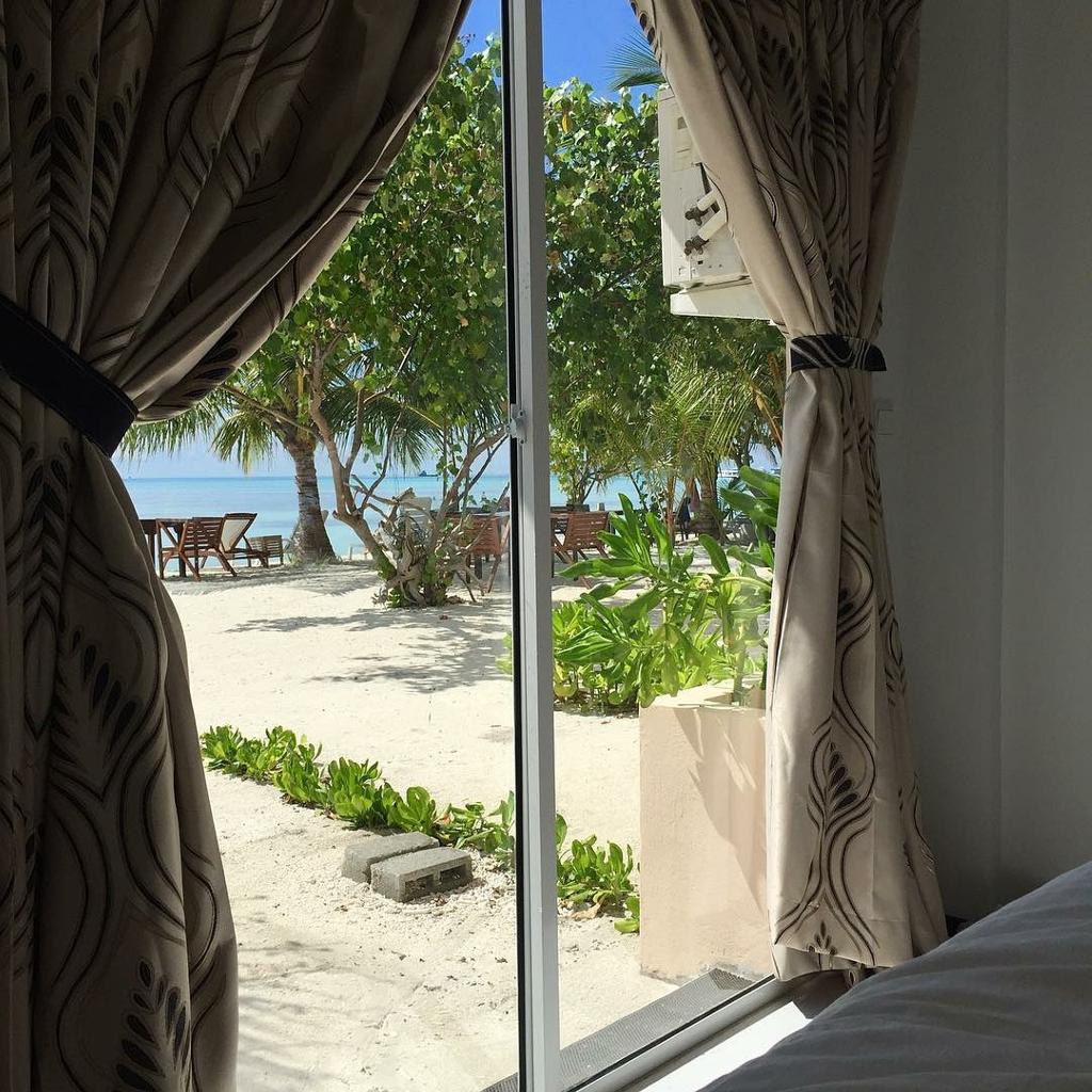 Crown Beach Hotel